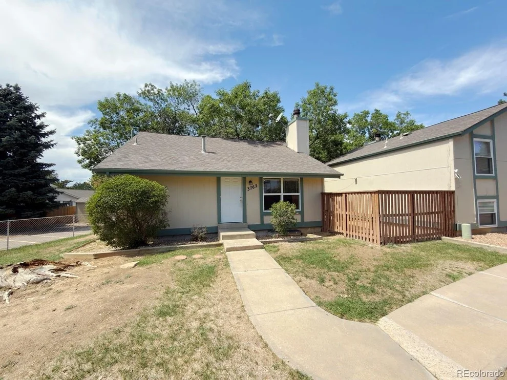 Unit for sale at 3762 S Danube Cir, Aurora, CO 80013