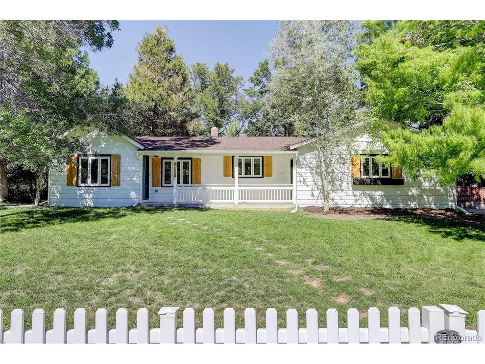 Unit for sale at 9605 W 11th Ave, Lakewood, CO 80215