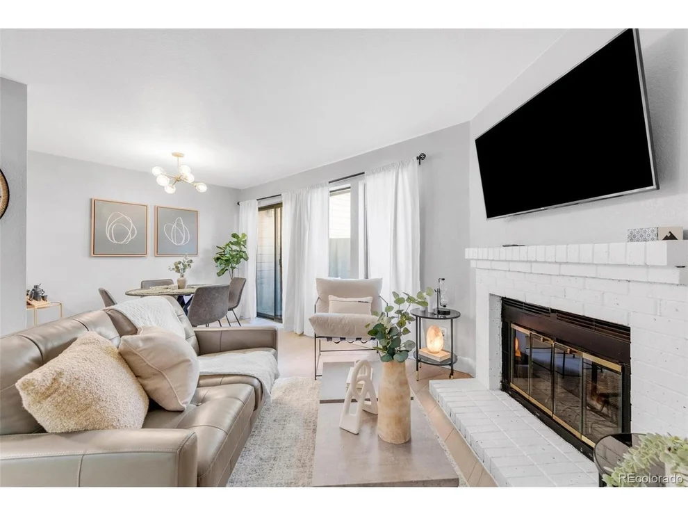 Unit for sale at 12354 W Nevada Pl, Lakewood, CO 80228