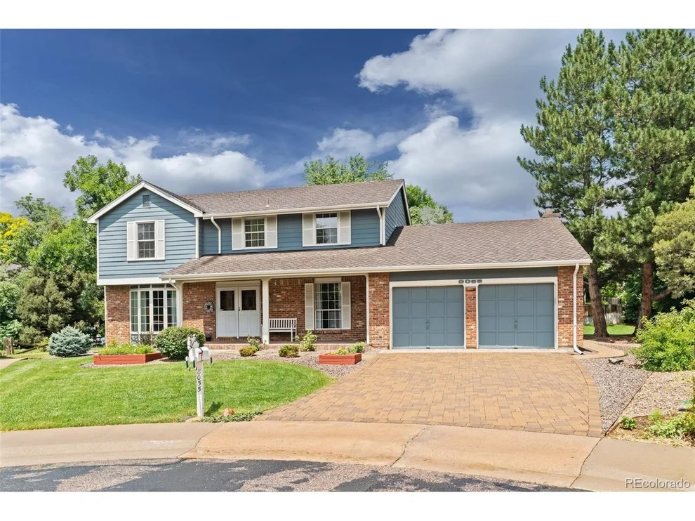 Unit for sale at 8055 S Willow Ct, Centennial, CO 80112
