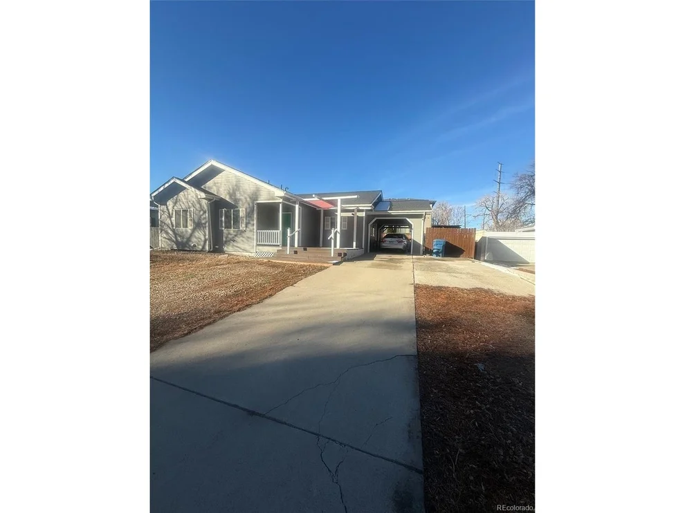 Unit for sale at 985 Depew St, Lakewood, CO 80214
