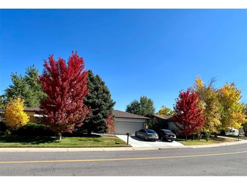 Unit for sale at 5030 Titan Ct, Denver, CO 80239