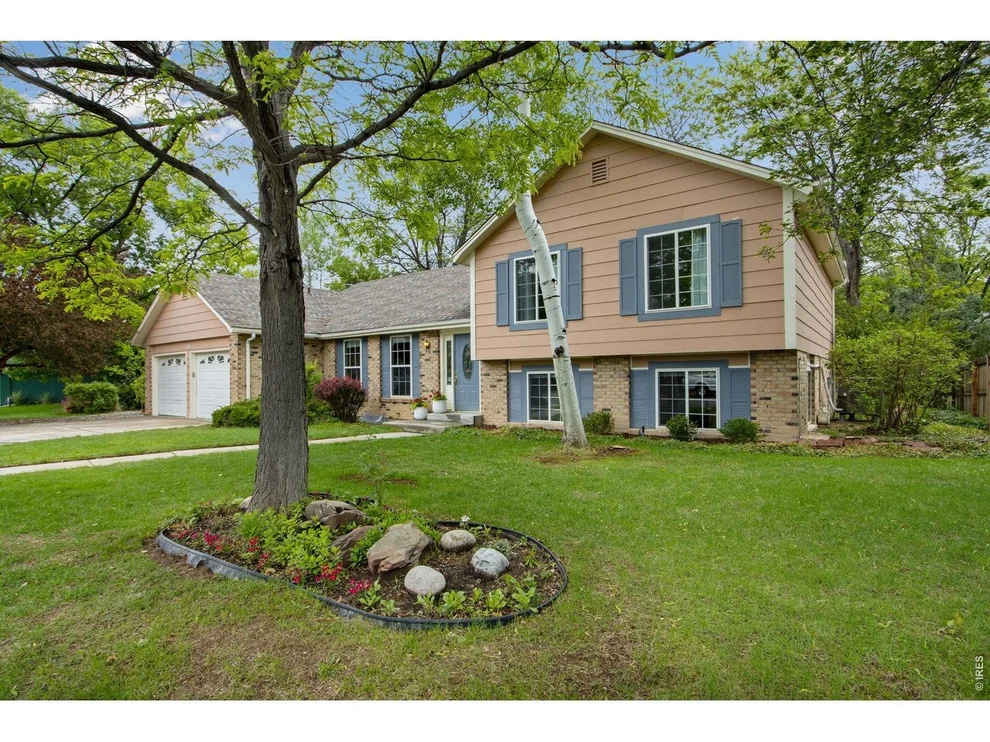 Unit for sale at 3118 Hiawatha Dr, Loveland, CO 80538