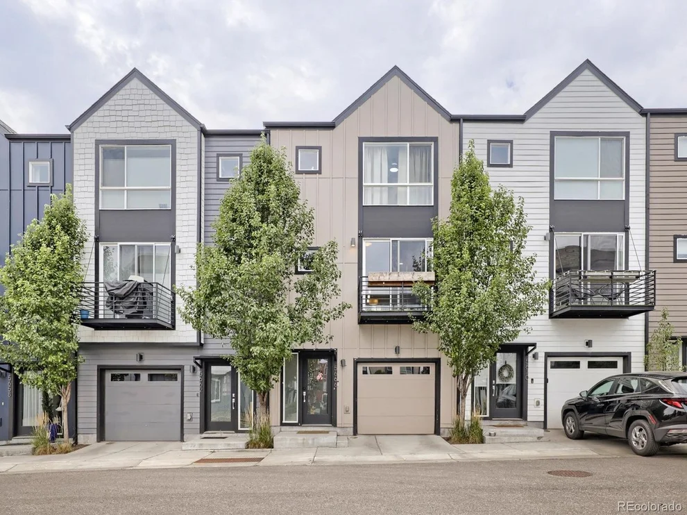 Unit for sale at 5666 W 10th Pl, Denver, CO 80214