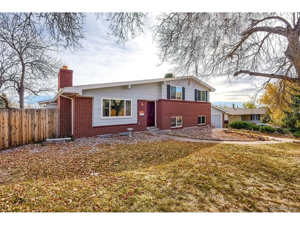 Unit for sale at 682 S Beech St, Lakewood, CO 80228
