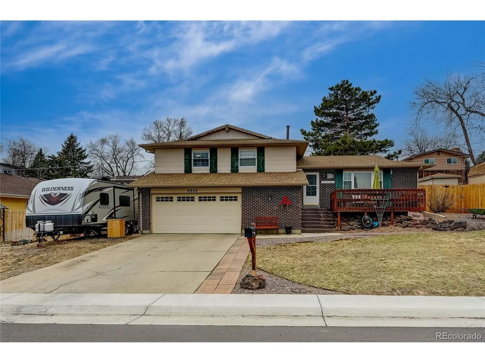 Unit for sale at 6939 Quay St, Arvada, CO 80003