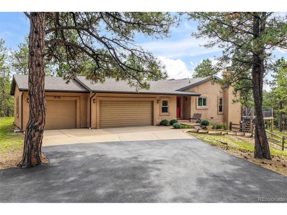 Unit for sale at 17715 Merryhill Ct, Monument, CO 80132