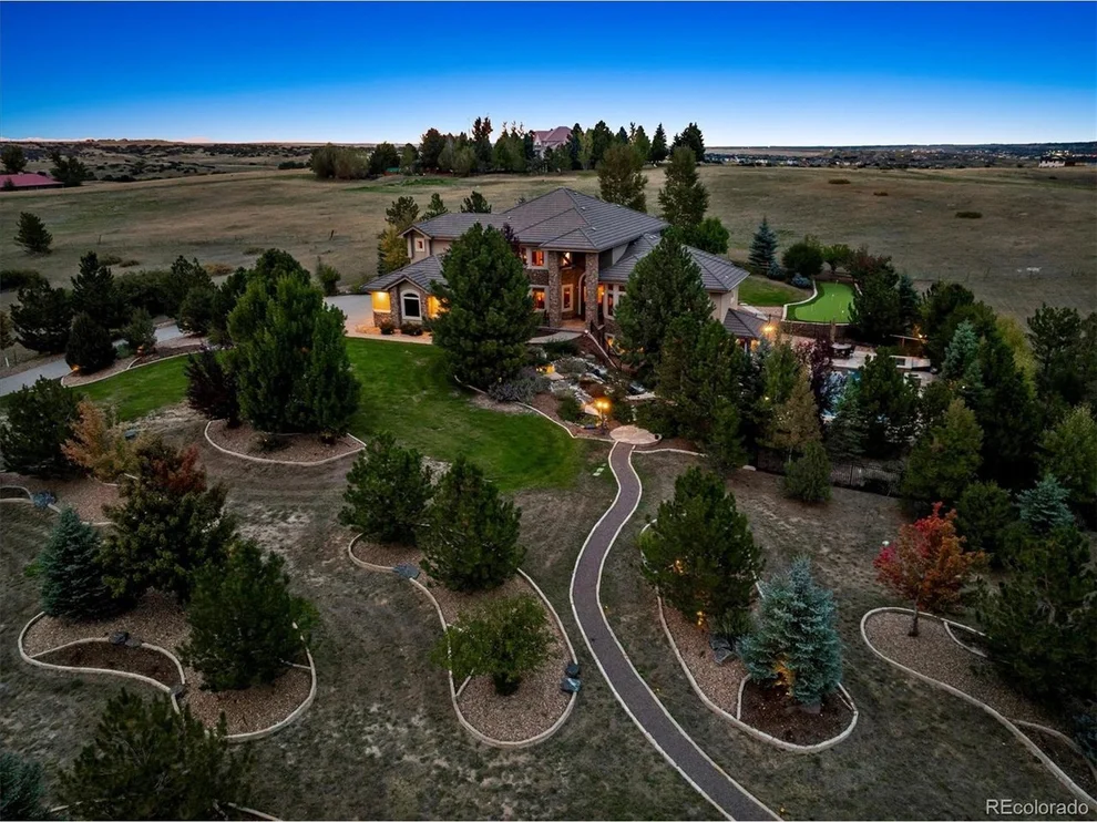 Unit for sale at 4923 Raintree Cir, Parker, CO 80134