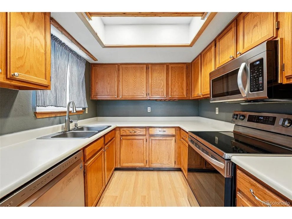 Unit for sale at 19192 E Wyoming Pl, Aurora, CO 80017