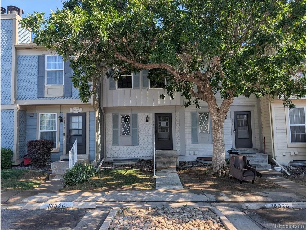 Unit for sale at 1632 S Idalia Cir, Aurora, CO 80017