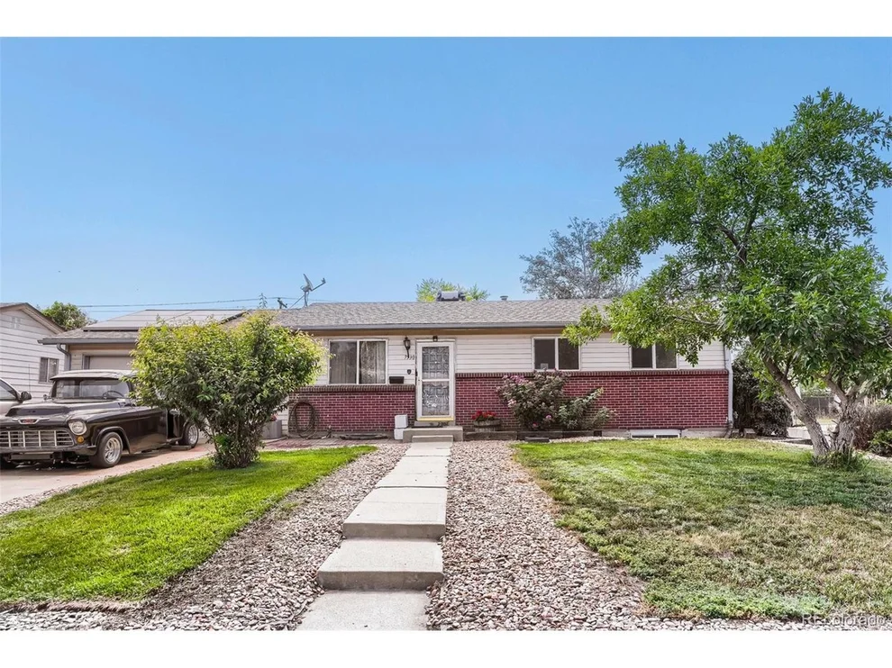 Unit for sale at 7530 Xavier St, Westminster, CO 80030