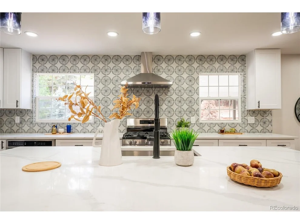 Unit for sale at 7405 S Jackson Ct, Littleton, CO 80122