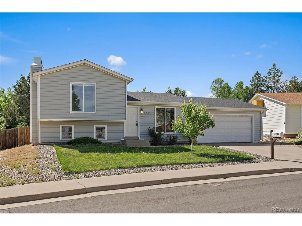 Unit for sale at 1043 Lilac Ct, Broomfield, CO 80020