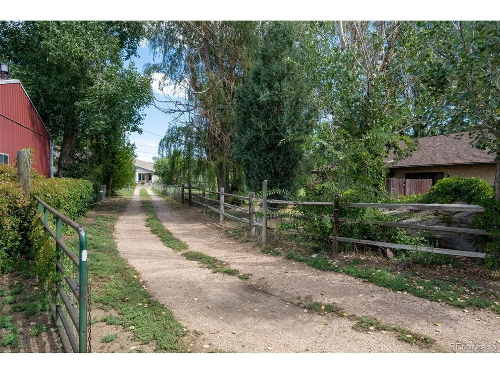 Unit for sale at 14550 W 50th Ave, Golden, CO 80403
