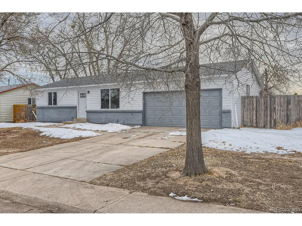 Unit for sale at 15306 E Brown Pl, Aurora, CO 80013