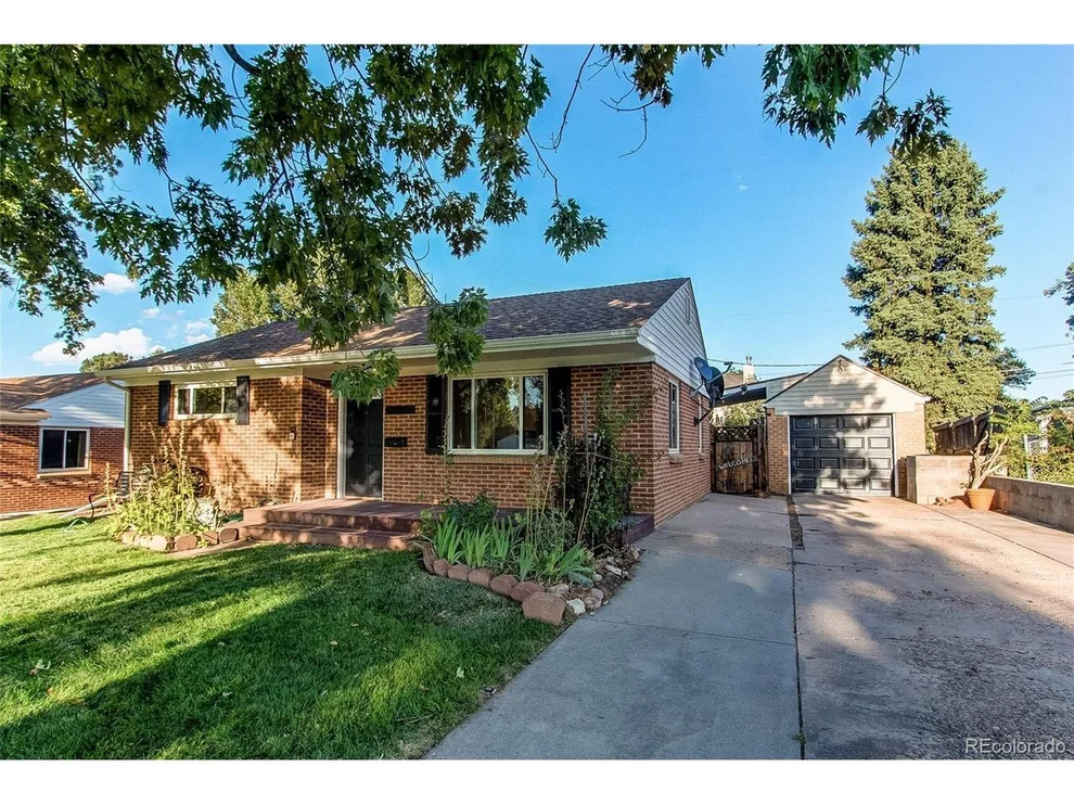 Unit for sale at 3370 S Dahlia St, Denver, CO 80222