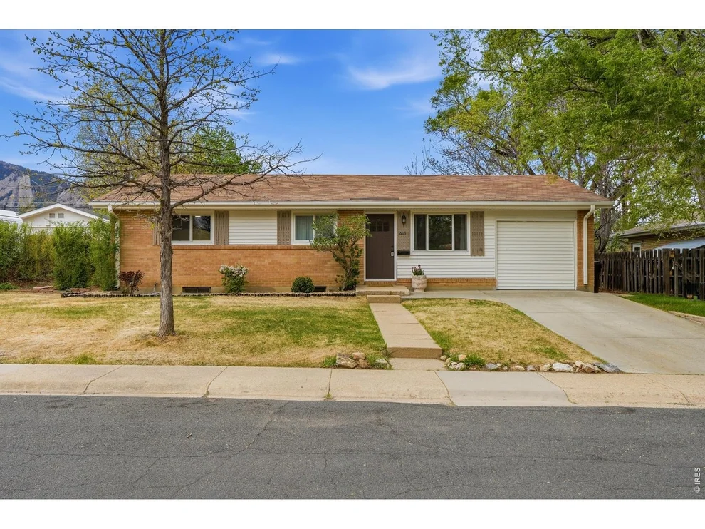 Unit for sale at 265 S 39th St, Boulder, CO 80305