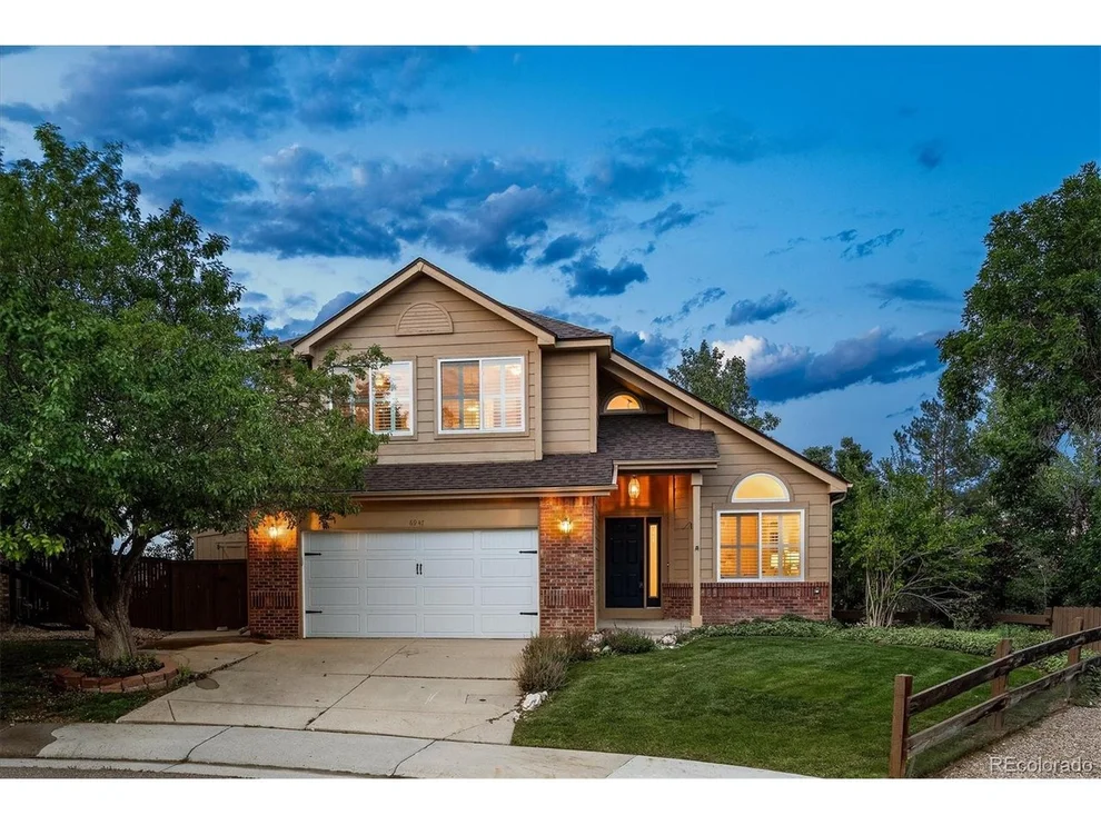 Unit for sale at 6947 Edgewood Ct, Highlands Ranch, CO 80130