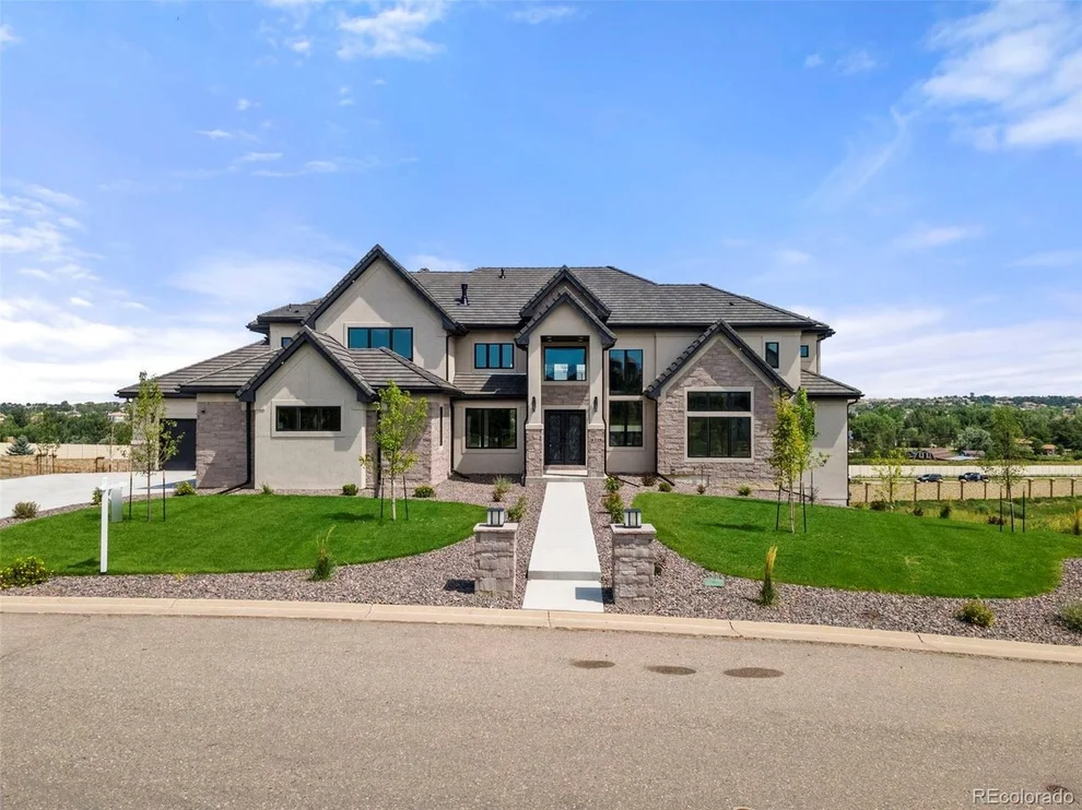 Unit for sale at 6770 S Espana Way, Centennial, CO 80016