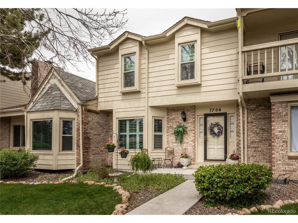 Unit for sale at 7706 S Cove Cir, Centennial, CO 80122