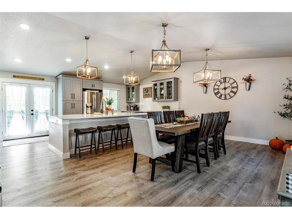 Unit for sale at 3067 S Emporia Ct, Denver, CO 80231