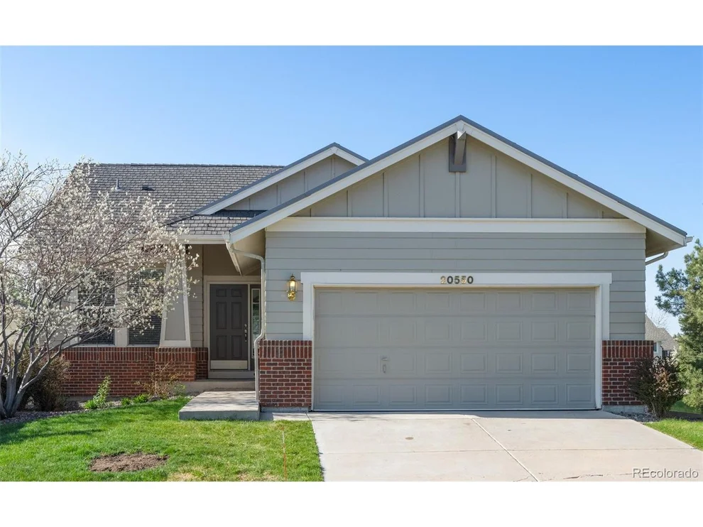 Unit for sale at 20550 E Lake Cir, Centennial, CO 80016