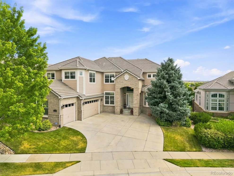 Unit for sale at 6558 S Riviera Way, Aurora, CO 80016