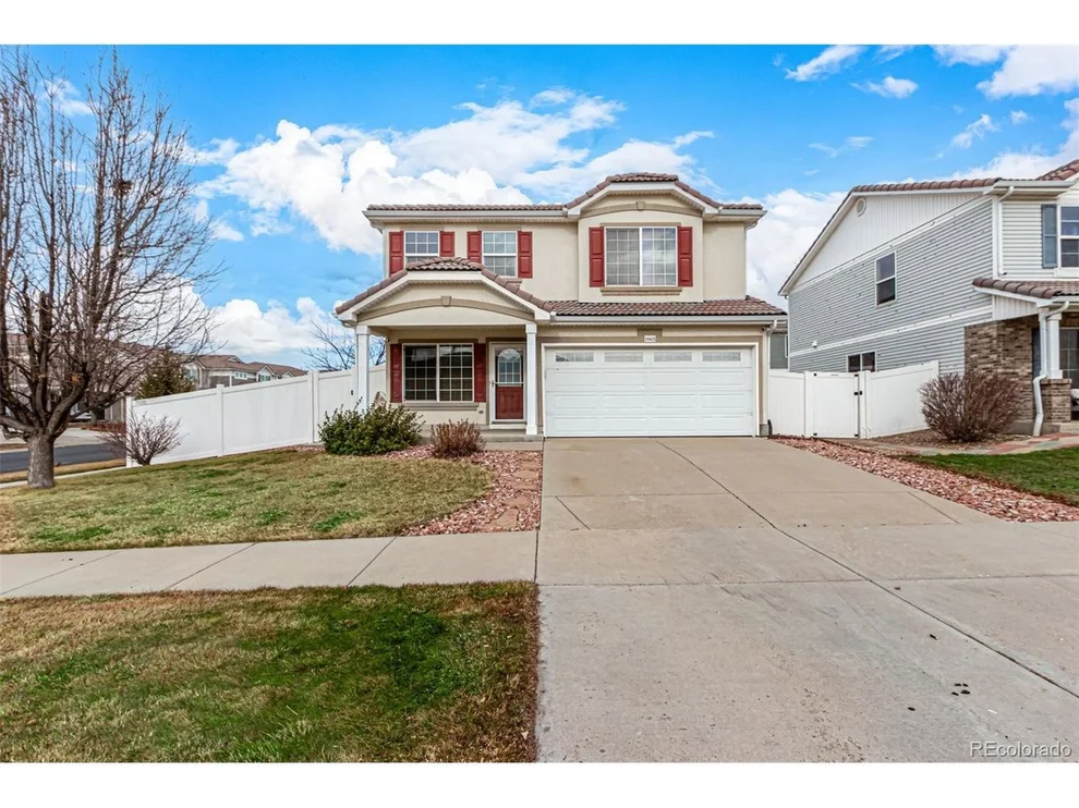 Unit for sale at 19415 Robins Dr, Denver, CO 80249