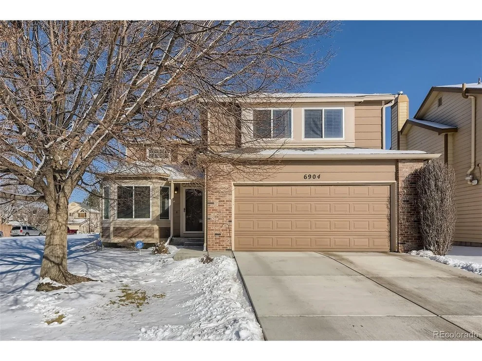 Unit for sale at 6904 S Dover Way, Littleton, CO 80128