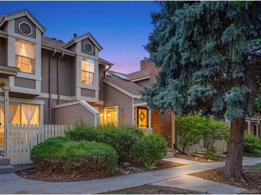 Unit for sale at 1930 S Helena St, Aurora, CO 80013