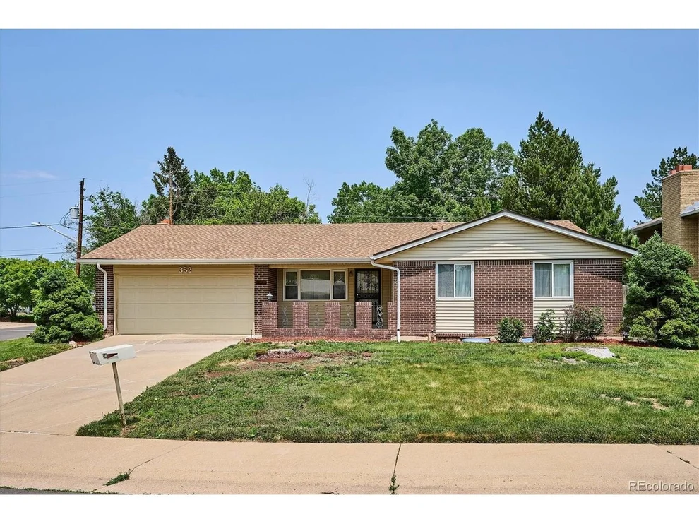 Unit for sale at 352 S Peoria Cir, Aurora, CO 80012
