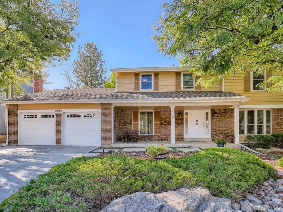 Unit for sale at 8628 E Otero Cir, Centennial, CO 80112