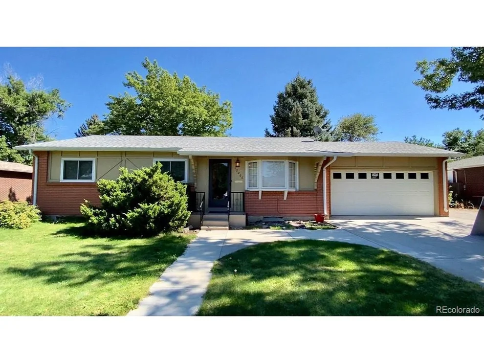 Unit for sale at 12266 W Ohio Pl, Lakewood, CO 80228