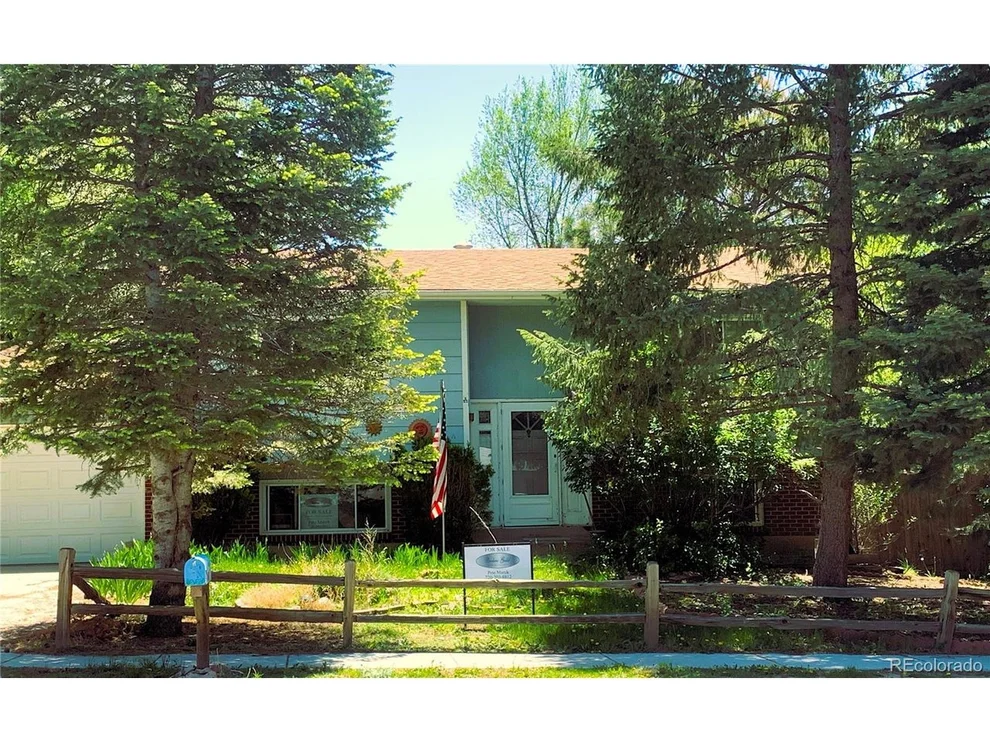 Unit for sale at 4013 Goldenrod Dr, Colorado Springs, CO 80918