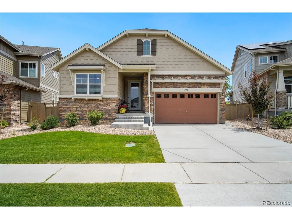 Unit for sale at 2064 S Reed Ct, Lakewood, CO 80227