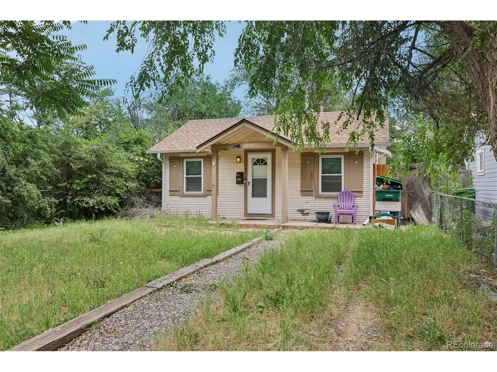 Unit for sale at 1340 Iola St, Aurora, CO 80010