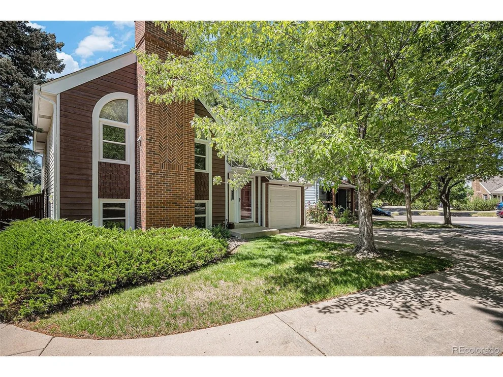 Unit for sale at 16724 E Hialeah Ave, Centennial, CO 80015