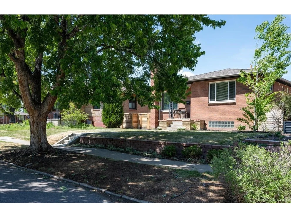Unit for sale at 4565 W 35th Ave, Denver, CO 80212