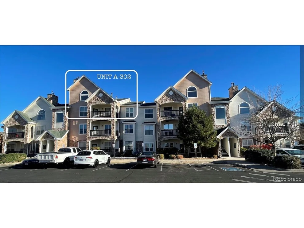 Unit for sale at 18909 E Warren Cir, Aurora, CO 80013