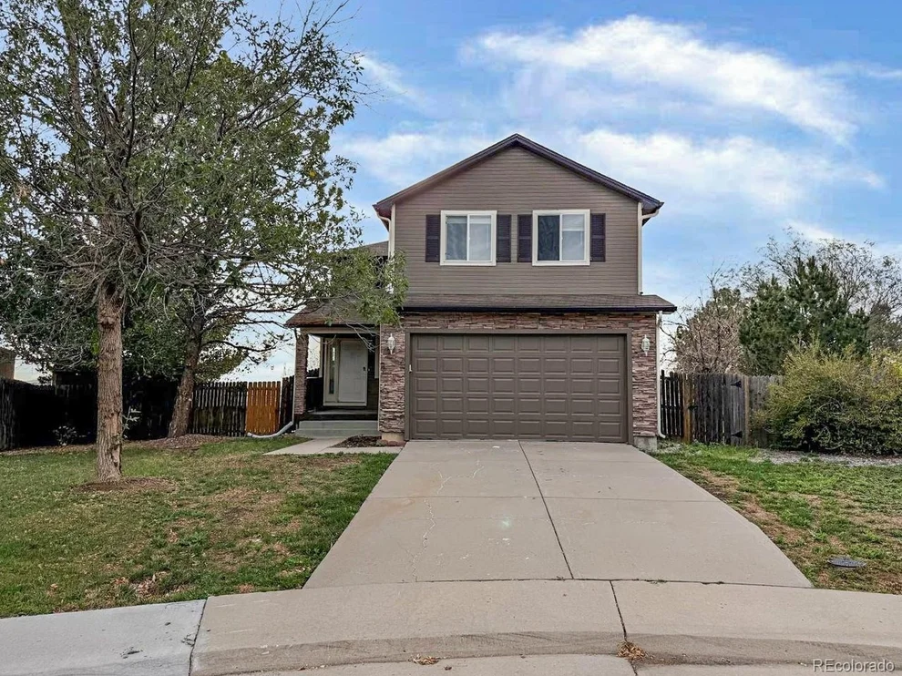 Unit for sale at 22471 E Princeton Dr, Aurora, CO 80018