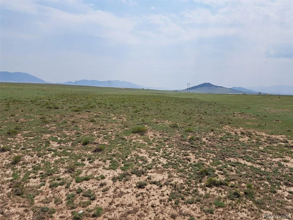 Unit for sale at 6372 Larimer Rd, Hartsel, CO 80449