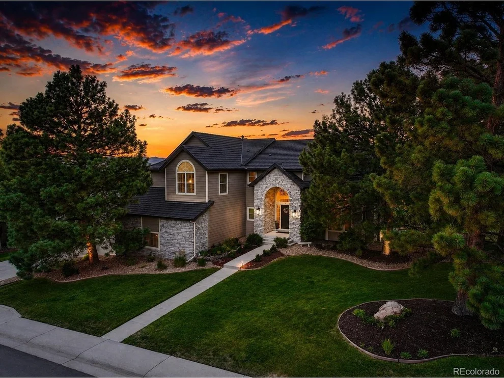 Unit for sale at 4 Red Tail Dr, Highlands Ranch, CO 80126
