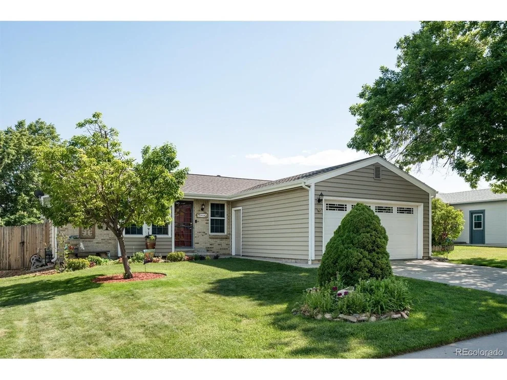 Unit for sale at 8934 W Ontario Ave, Littleton, CO 80128
