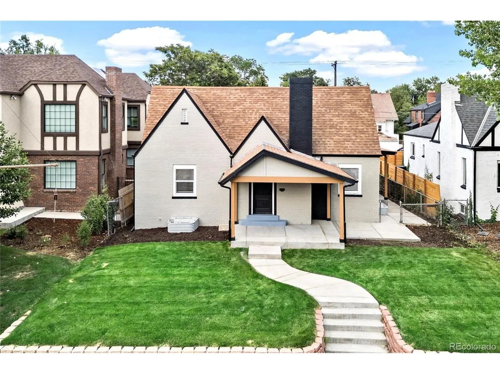 Unit for sale at 2620 Colorado Blvd, Denver, CO 80207