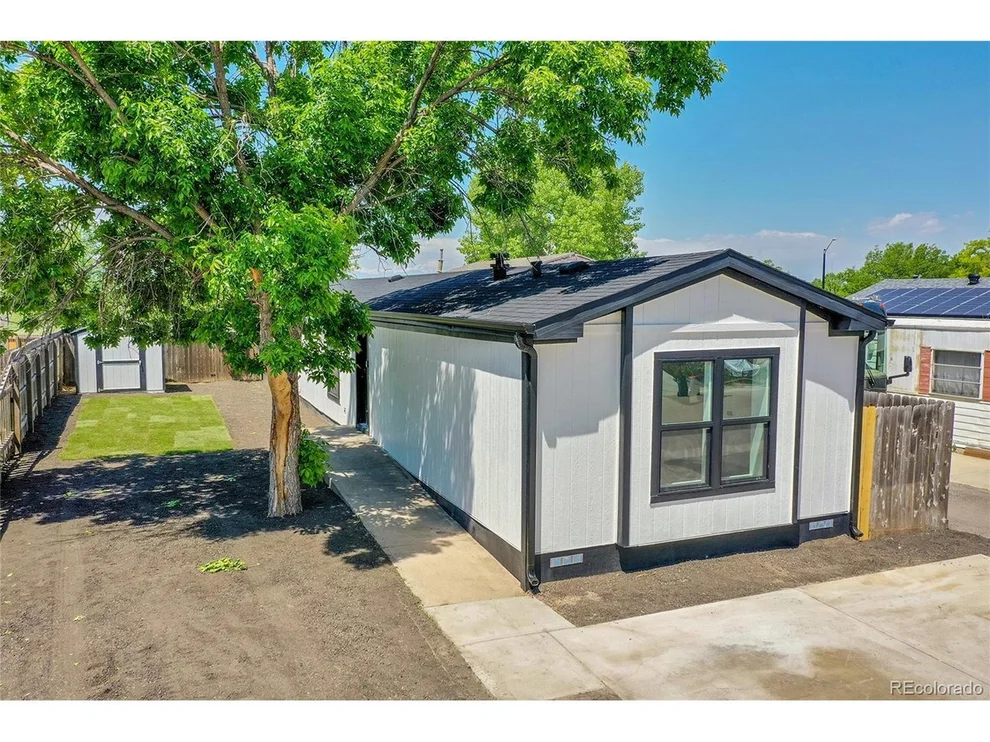 Unit for sale at 221 Glen Ayre St, Dacono, CO 80514