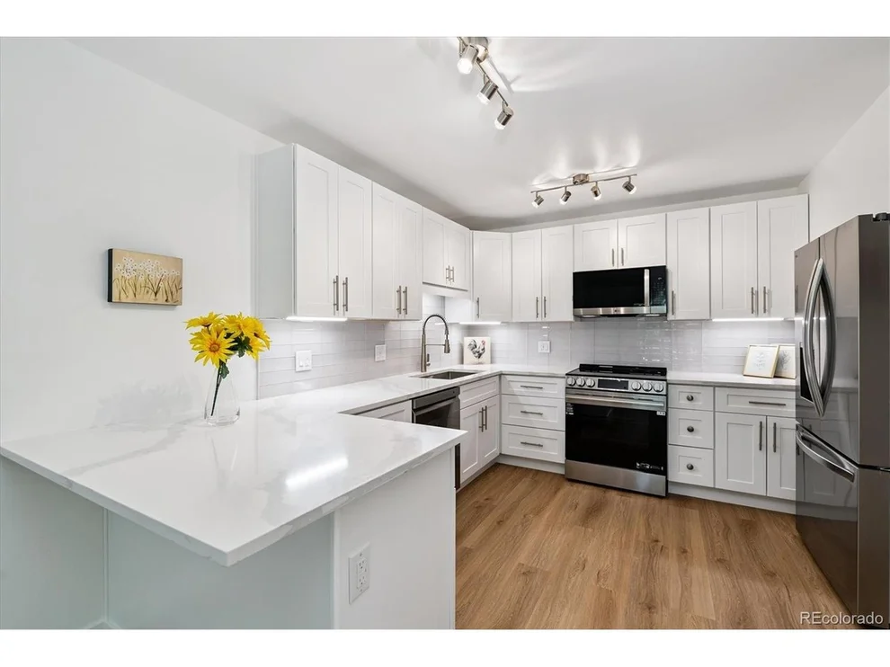 Unit for sale at 655 S Alton Way, Denver, CO 80247
