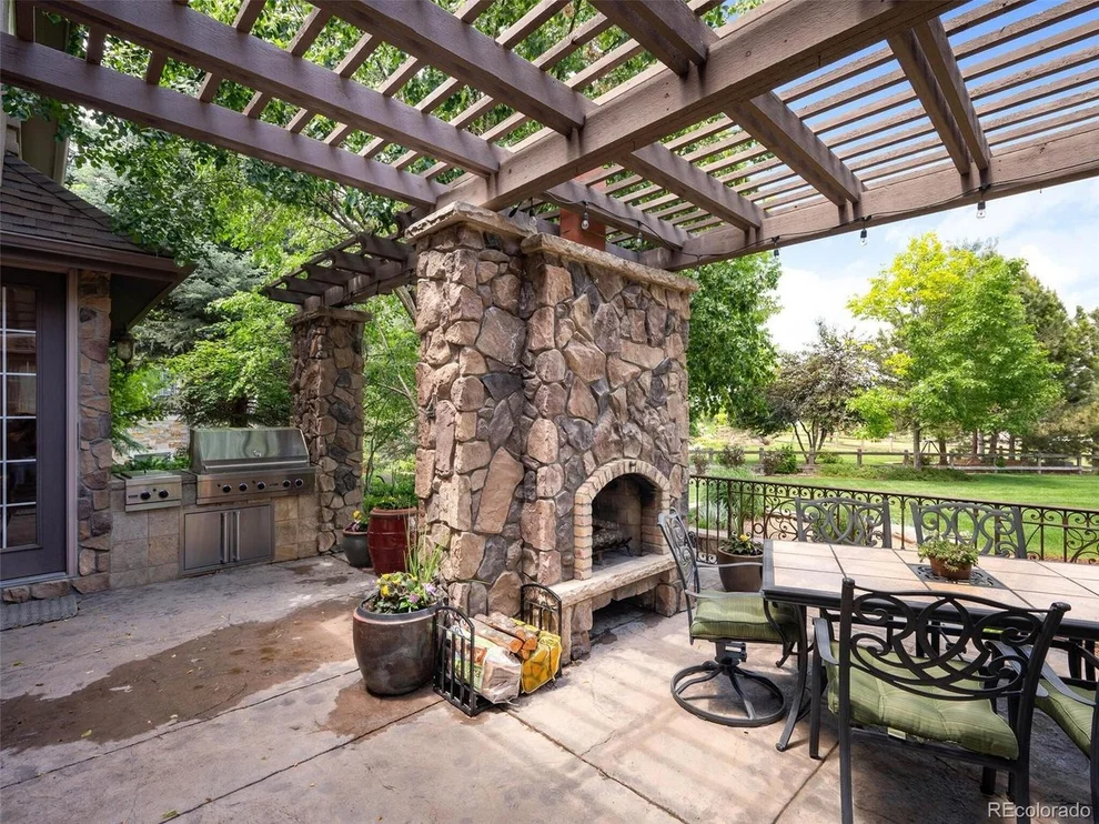 Unit for sale at 711 Skywalker Pt, Lafayette, CO 80026