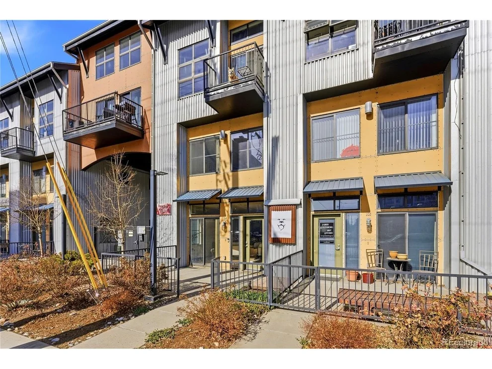 Unit for sale at 3195 Blake St, Denver, CO 80205