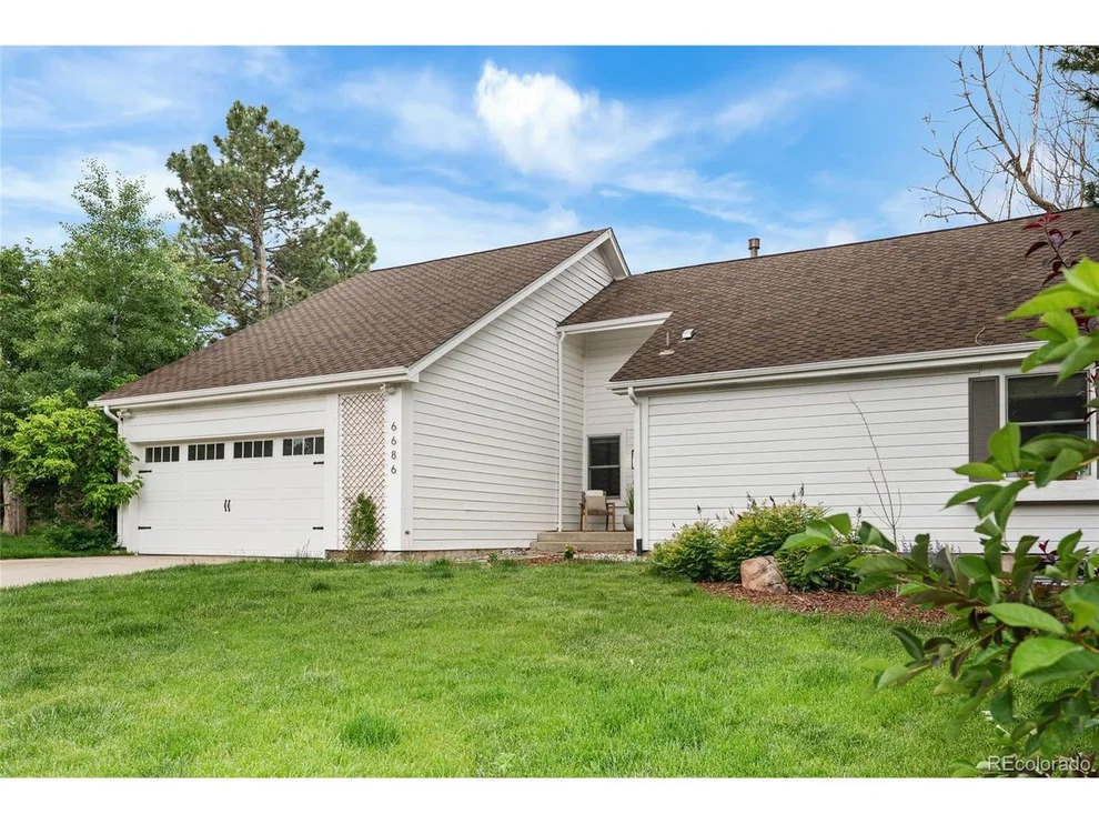 Unit for sale at 6686 E Jamison Ave, Centennial, CO 80112
