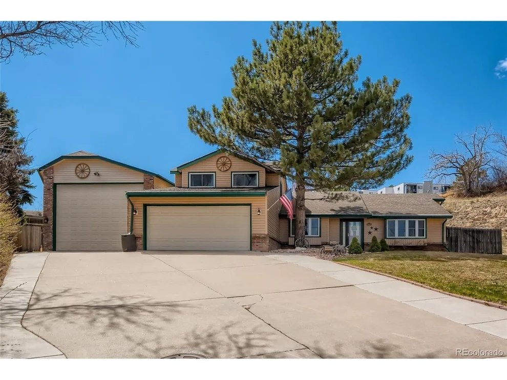 Unit for sale at 14438 W Ellsworth Pl, Golden, CO 80401